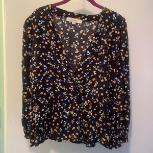 Women’s Loft long sleeve top size S